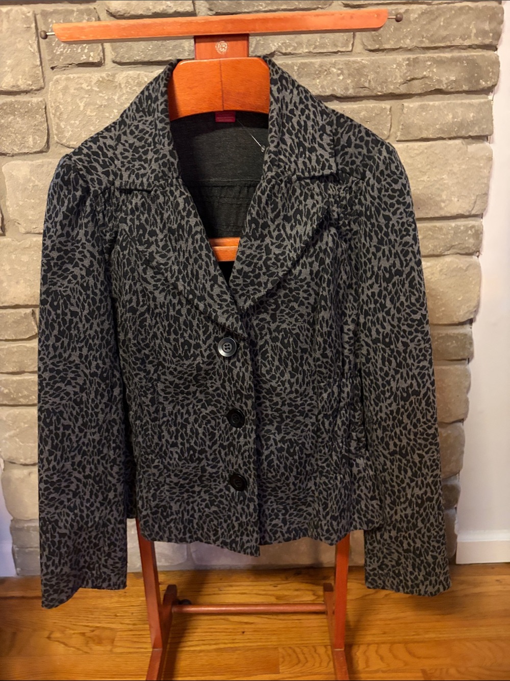 Sunny Leigh Black & Gray Animal Print 3 Button-Front Jacket Womens